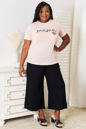 SIMPLY LOVE MAMA HEART GRAPHIC T-SHIRT - Evolve Elegance Boutique