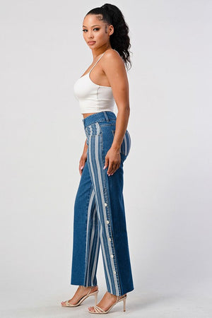 BUTTON SLIT STRIPED DENIM PATCH BAGGY MOM JEAN - Style Boutiqe