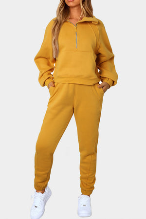 HALF-ZIP SPORTS SET WITH POCKETS - Evolve Elegance Boutique