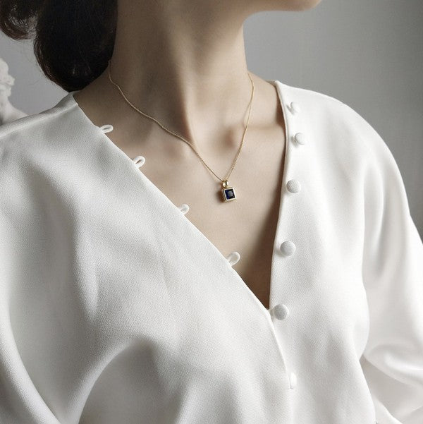 BLUE GEMSTONE NECKLACE - Evolve Elegance Boutique