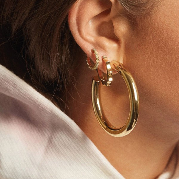 SCARLETT HOOP EARRINGS - Evolve Elegance Boutique