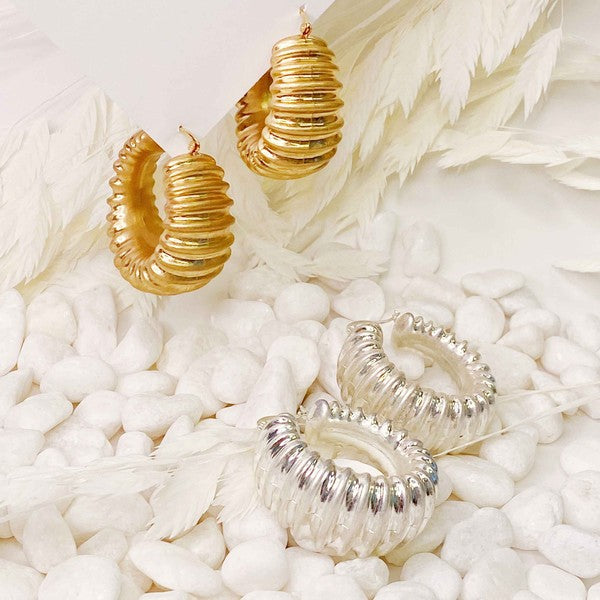 BOLD IN PLEATS HOOP EARRINGS - Evolve Elegance Boutique