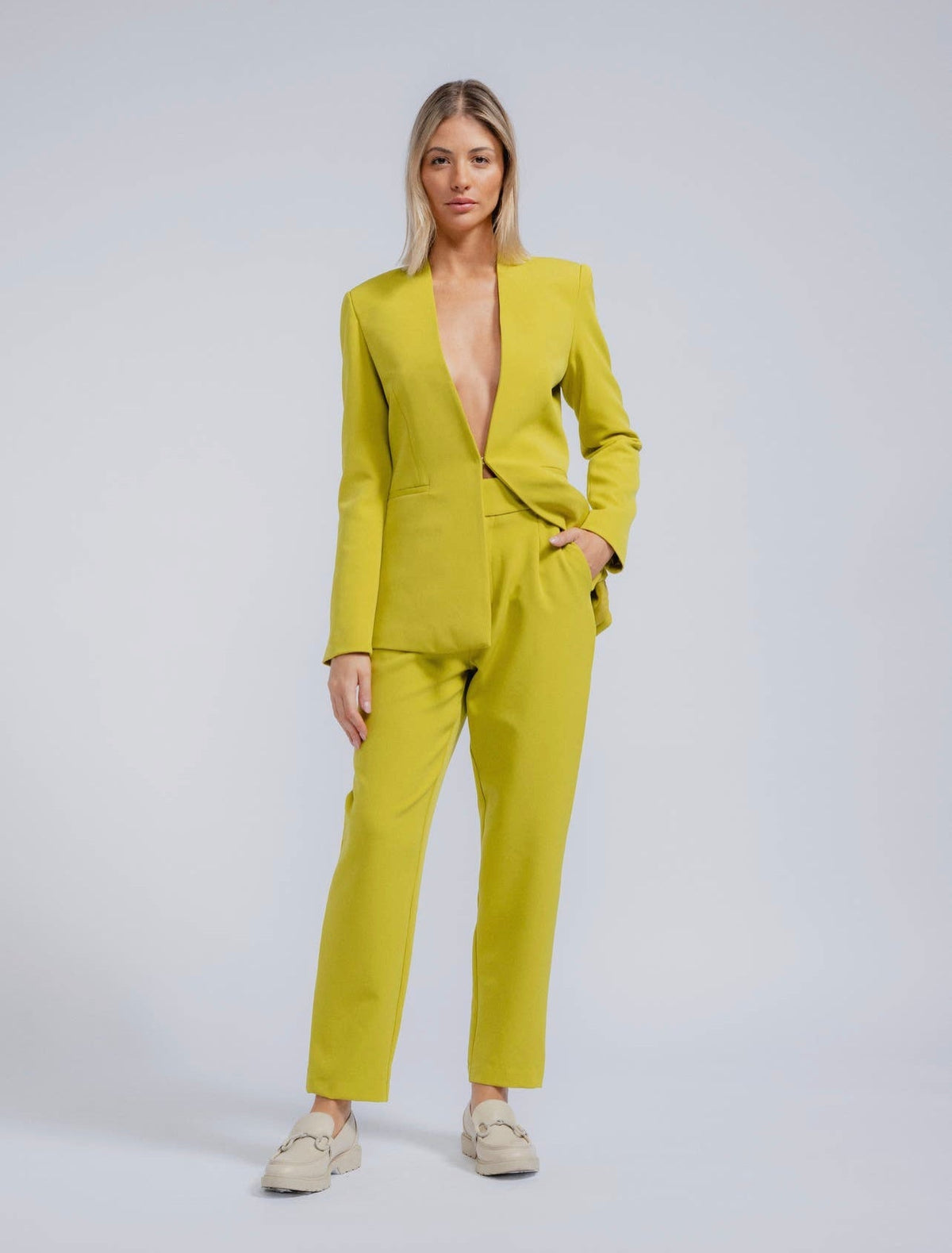LONG LEMON BLAZER WITH INVERTED LAPEL COLLAR - Evolve Elegance Boutique