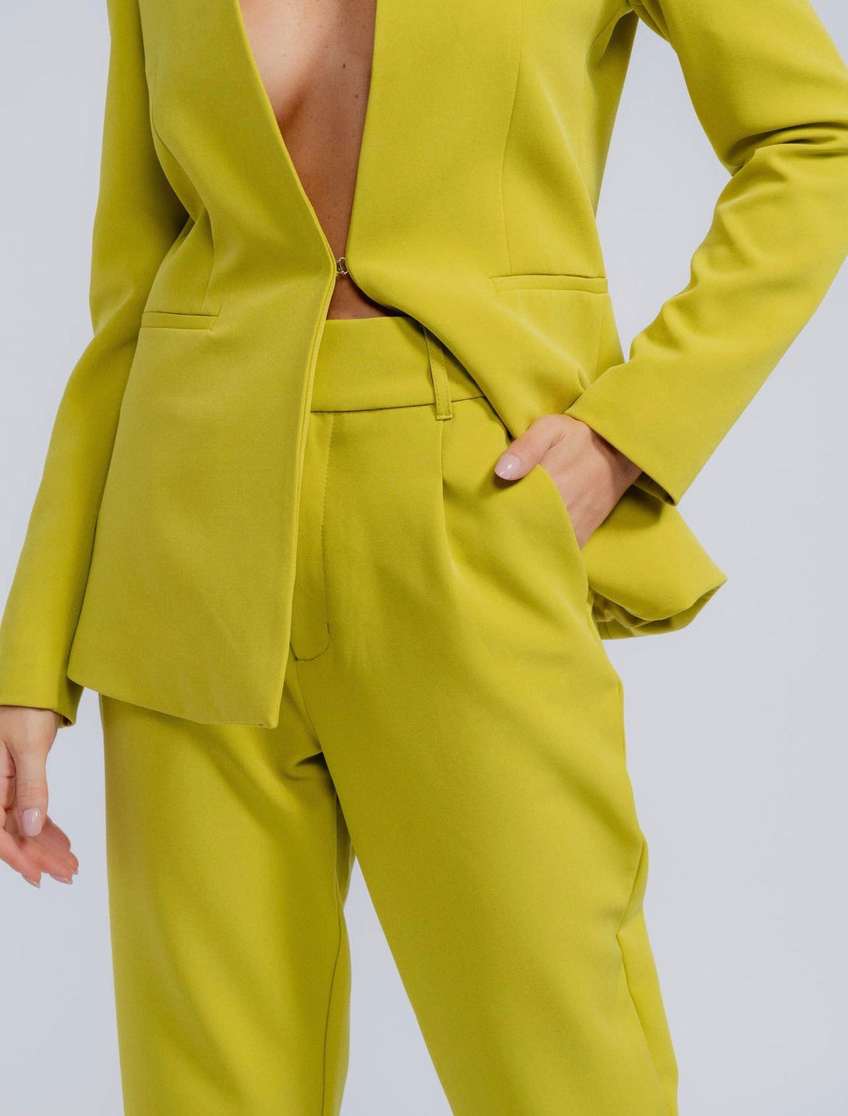LONG LEMON BLAZER WITH INVERTED LAPEL COLLAR - Evolve Elegance Boutique